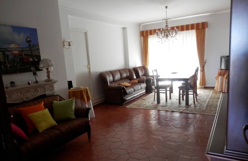 Se Nova Apartamento | Acogedora habitación con balcón en Celas