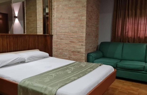Santa Teresa Hotel | Cozy 1-bedroom in charming Caracas with personnel cook and massager
