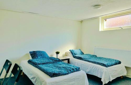 Dammhagen Casa | Cozy room with two single bed in Landskrona