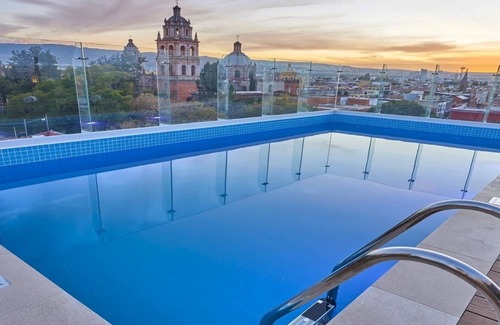 Centro Historico Casa | Cozy Rooms with Modern Amenities Near Historical Attractions - 3 Units
