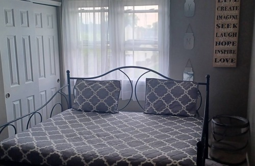 Burlington Casa | Cozy Rural Home Made Just For You.