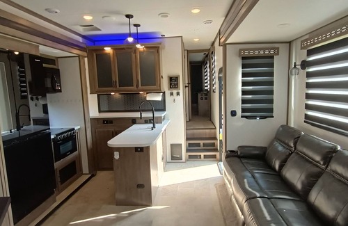 Woodbury Casa | Cozy RV in charming Woodbury with WiFi, AC
