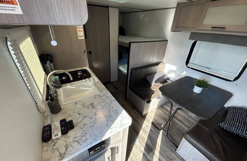 Winston - Salem Casa | Cozy RV in Pleasant Winston-Salem with AC, WiFi