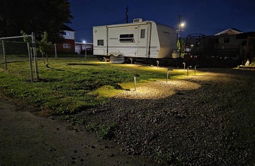 Forks Casa | Cozy RV in the Middle of Forks 3 blocks from main Street