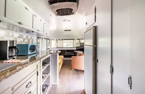 Auburn Casa | Cozy RV with AC and WiFi in charming Auburn countryside