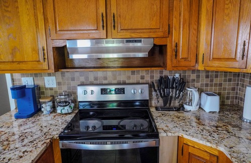 New Britain Casa | Cozy Safe Home