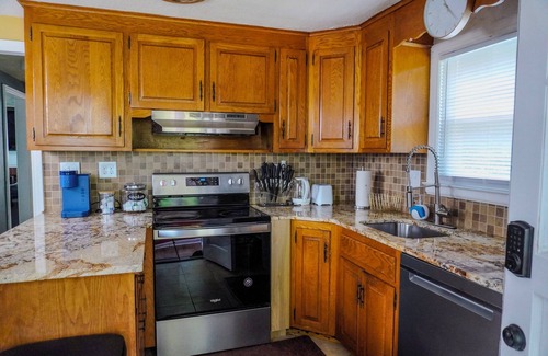 New Britain Casa | Cozy Safe Home
