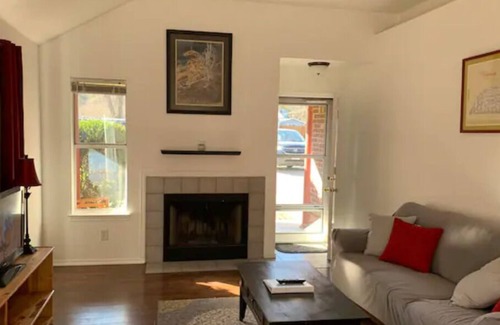 San Marcos Casa | Cozy San Marcos Retreat