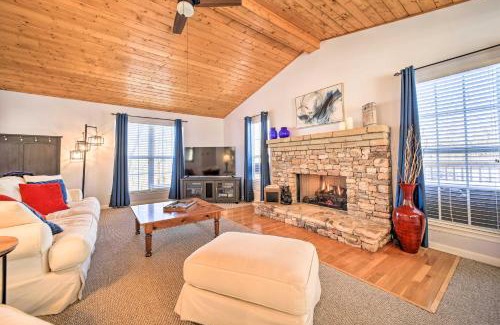 Sapphire Casa | Cozy Sapphire Resort Home with Deck and Mountain Views