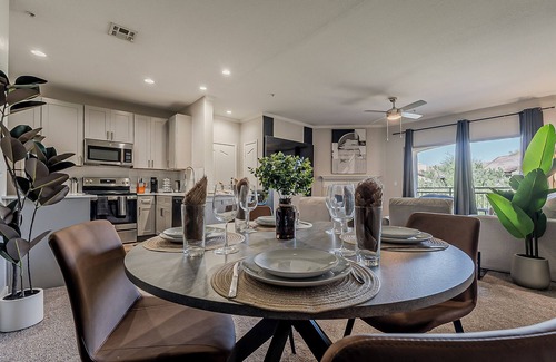 North Scottsdale Apartamento | Cozy Scottsdale 2BR - 2BA/Pool/Gym/Free Parking