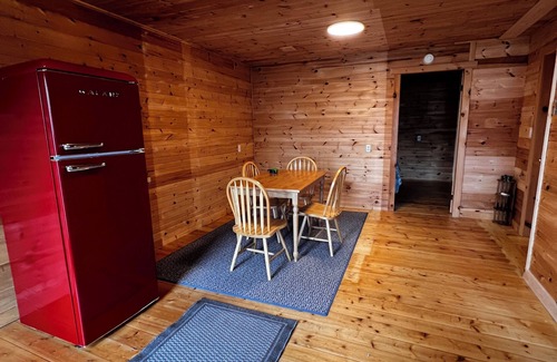 Guysborough County Cabaña | Cozy Seaside 1 Bedroom Cottage