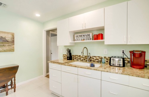 Shenandoah Casa | Cozy Shenandoah Home < 2 Mi to The Woodlands Mall!