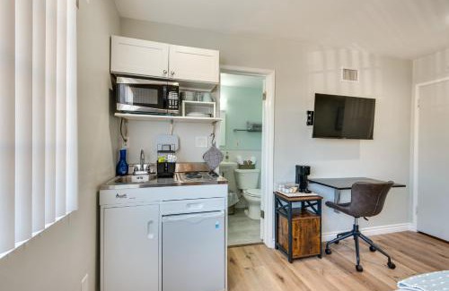 Simi Valley Apartamento | Cozy Simi Valley Studio Less Than 10 Mi to Hiking and Golf