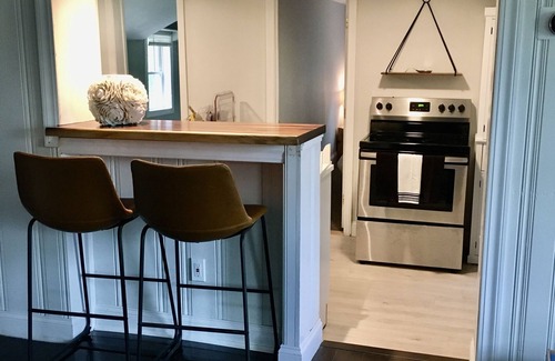 South Kingstown Casa | Cozy SK Cottage 💜