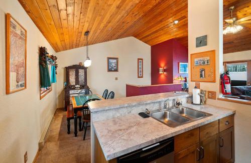 Whitefish Casa | Cozy Ski-In Ski-Out Big Mountain Condo