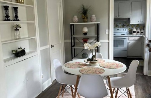 Valdosta Casa | Cozy & Spacious 2BR 1Bath Duplex Near Everything