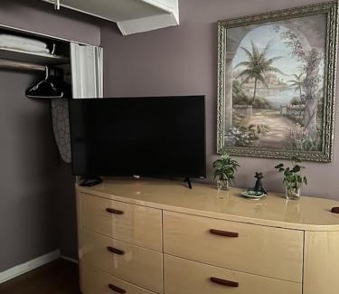 Englewood Apartamento | Cozy Spacious Guest Suite