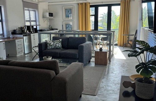 Melkbosstrand Apartamento | Cozy, Spacious Loft in Sunny Melkbos