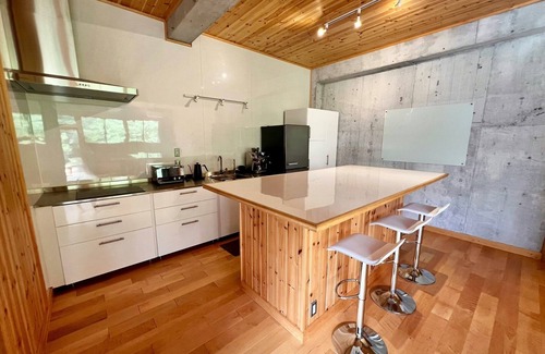 Akiruno Casa | TATEYA VACATION 60 / Cozy quiet Condo by the creek