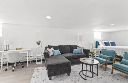 Speedway Casa | Cozy Speedway Basement