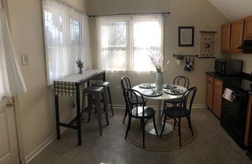 Chadds Ford Cabaña | Cozy Spring House in Gorgeous Chadds Ford!