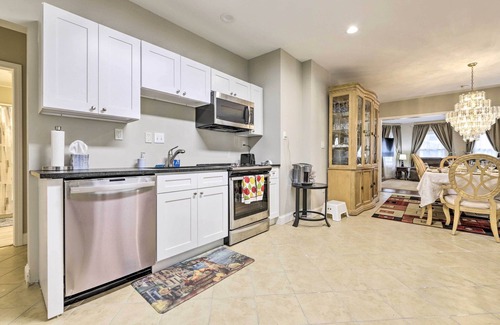 Memorial Square Apartamento | Cozy Springfield Apartment, Close to Parks!