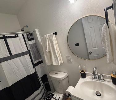 Bearss Plaza Casa | Cozy Stay in Tampa