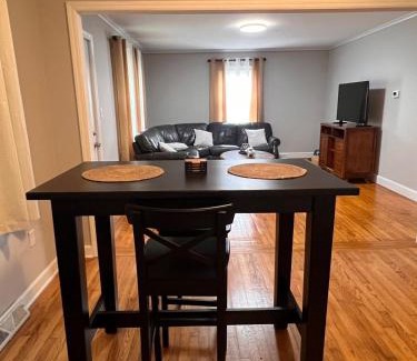 Winston - Salem Casa | Cozy Stay Near DT with Deck and Yard
