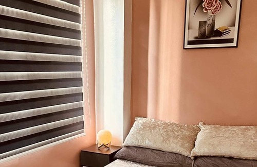 Moonwalk Condominio | cozy staycation near in airport pet friendly near in market place near in banks