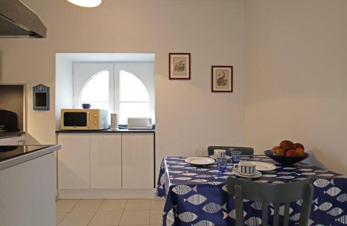 Saint-Marcouf Cabaña | Encantadora Casa Rural con Vistas, Cerca de Utah Beach, Admision de Mascotas