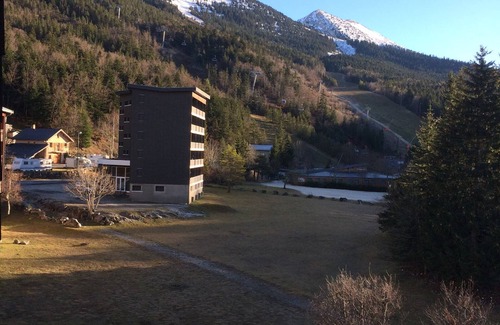 Correncon-en-Vercors Apartamento | Estudio acogedor de 32m2 en Corrençon-en-Vercors, a pie de pistas, para 4 personas