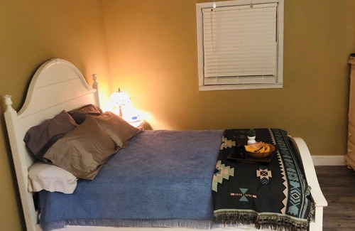 Conway Apartamento | Cozy studio, 25 minutes to beaches/4.3 miles to CCU