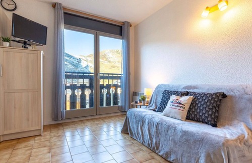 Pla d'Adet Apartamento | Estudio acogedor a pie de pistas con local de esquís y aparcamiento, no se admiten animales