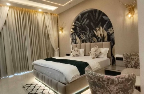 Mohangarh Apartamento | cozy studio apartment in omaxe hazrartganj