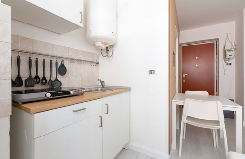 Affori Apartamento | Cozy Studio Apartment - M3 Yellow Line Affori FN