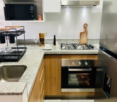 San Isidro Apartamento | Cozy Studio Apt -Work, Relax & Explore