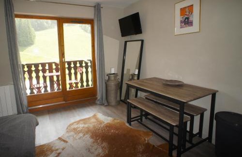 Station de Drouzin le Mont Apartamento | Cozy studio between the lake and the mountain