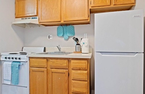 Gayborhood Apartamento | Cozy Studio by Upenn & Drexel