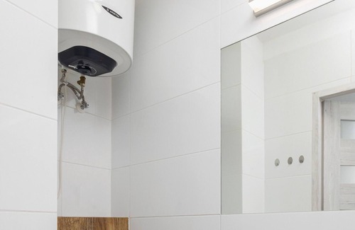 Chorzow Apartamento | Cozy Studio Chorzow by Renters