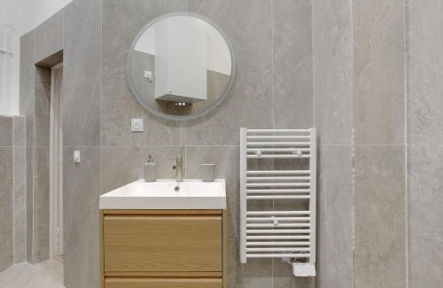Odeon Apartamento | Cozy Studio Coeur du 6ème - Close to Luxembourg