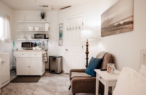 Torrance Apartamento | Cozy Studio / Fast WiFi /10 Minutes from Beach