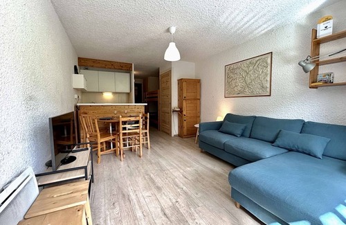 La Salle-les-Alpes Apartamento | Estudio cómodo con piscina y cerca del teleférico en La Salle-les-Alpes