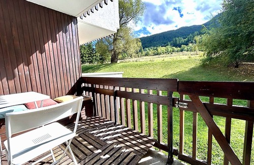 La Salle-les-Alpes Apartamento | Estudio cómodo con piscina y cerca del teleférico en La Salle-les-Alpes