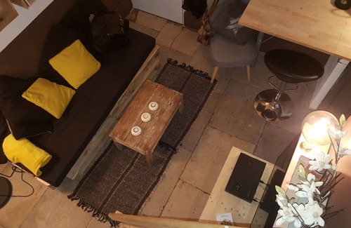 Montpellier-Centre Apartamento | Acogedor estudio completamente renovado y equipado, muy calado, en el centro histórico