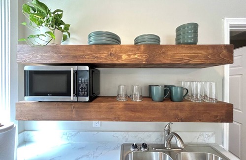 Jacksonville Apartamento | Cozy studio in adorable Jacksonville with WiFi, AC, Kitchenette.