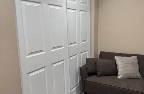 Winnetka Apartamento | Cozy studio in amazing Los Angeles with WiFi, AC, full equip !