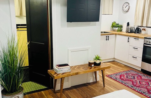 Twining Apartamento | Cozy studio in awesome Washington with WiFi access