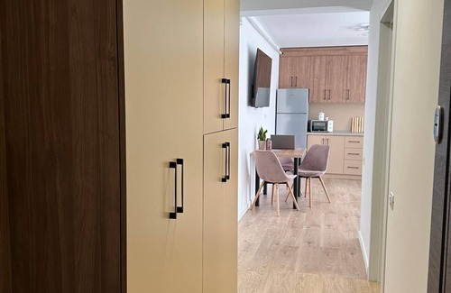 Baia Mare Apartamento | Cozy studio in charming Baia Mare with WiFi, AC and free parking