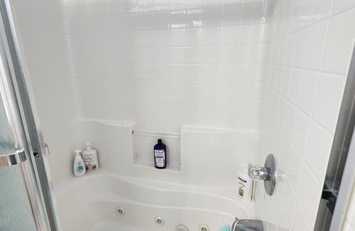 Calabash Condominio | Cozy Studio in charming Calabash in Gated Golfing Community, WiFi