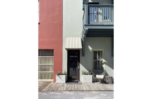Seaside Apartamento | Cozy studio in the heart of Seaside walking distance to the beach